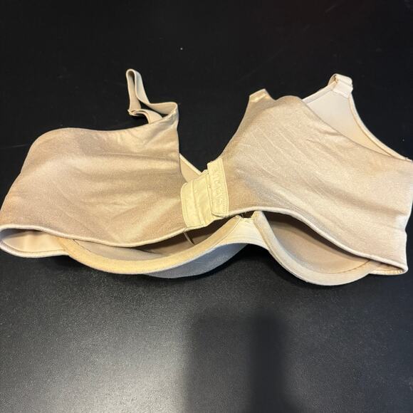 Cacique Tan Bra Padded Smoothing Back Size 40DDD - Picture 3 of 4